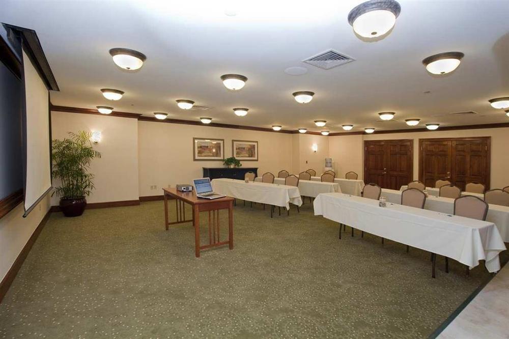 Homewood Suites By Hilton Stratford Zařízení fotografie