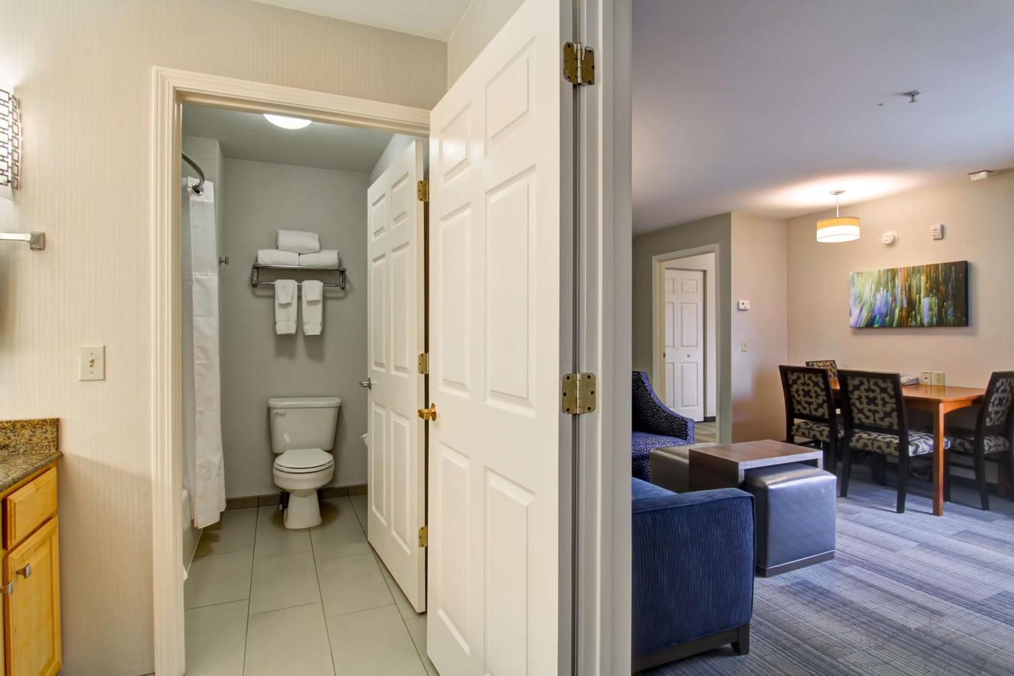 Homewood Suites By Hilton Stratford Exteriér fotografie