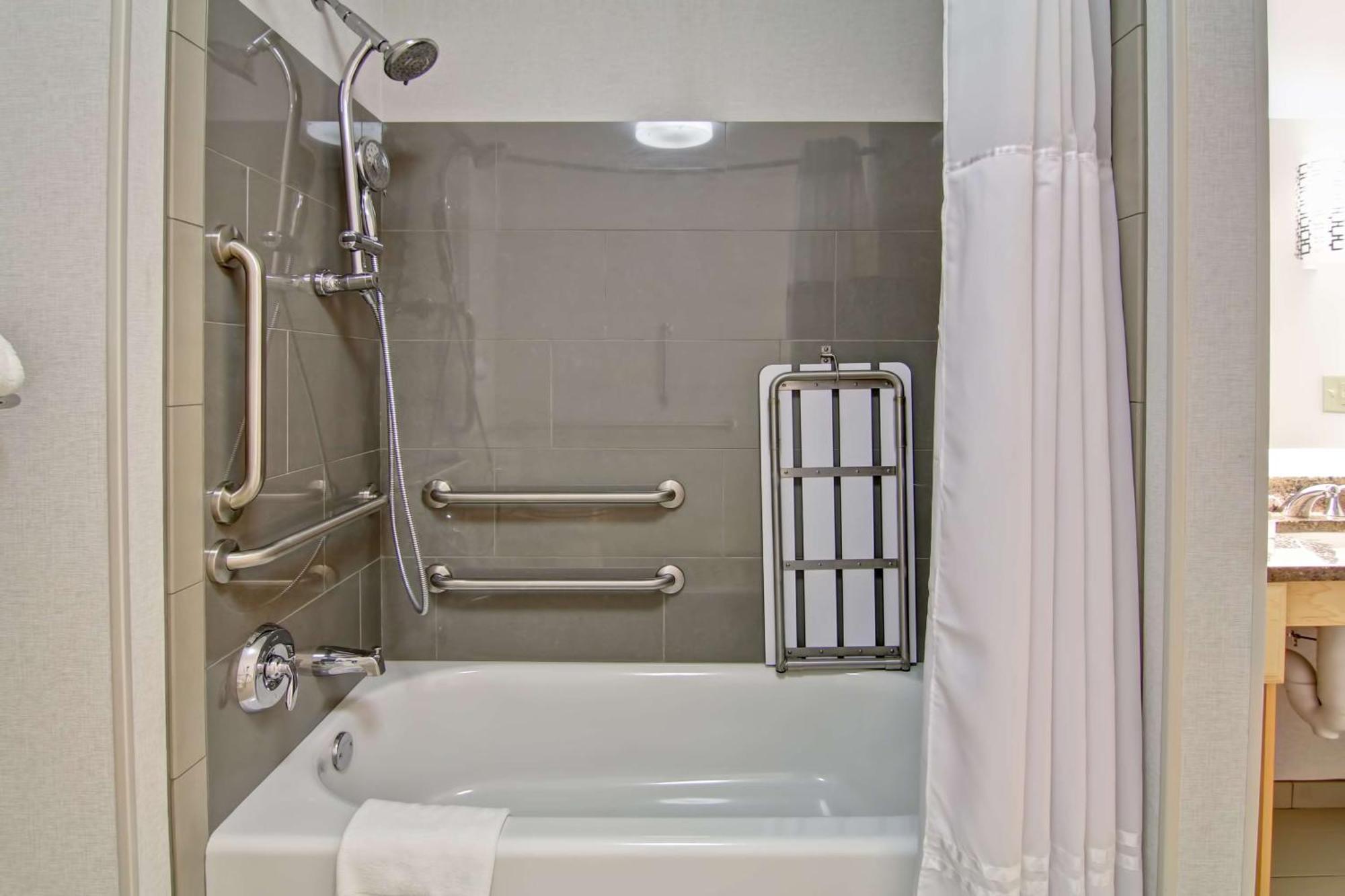Homewood Suites By Hilton Stratford Exteriér fotografie