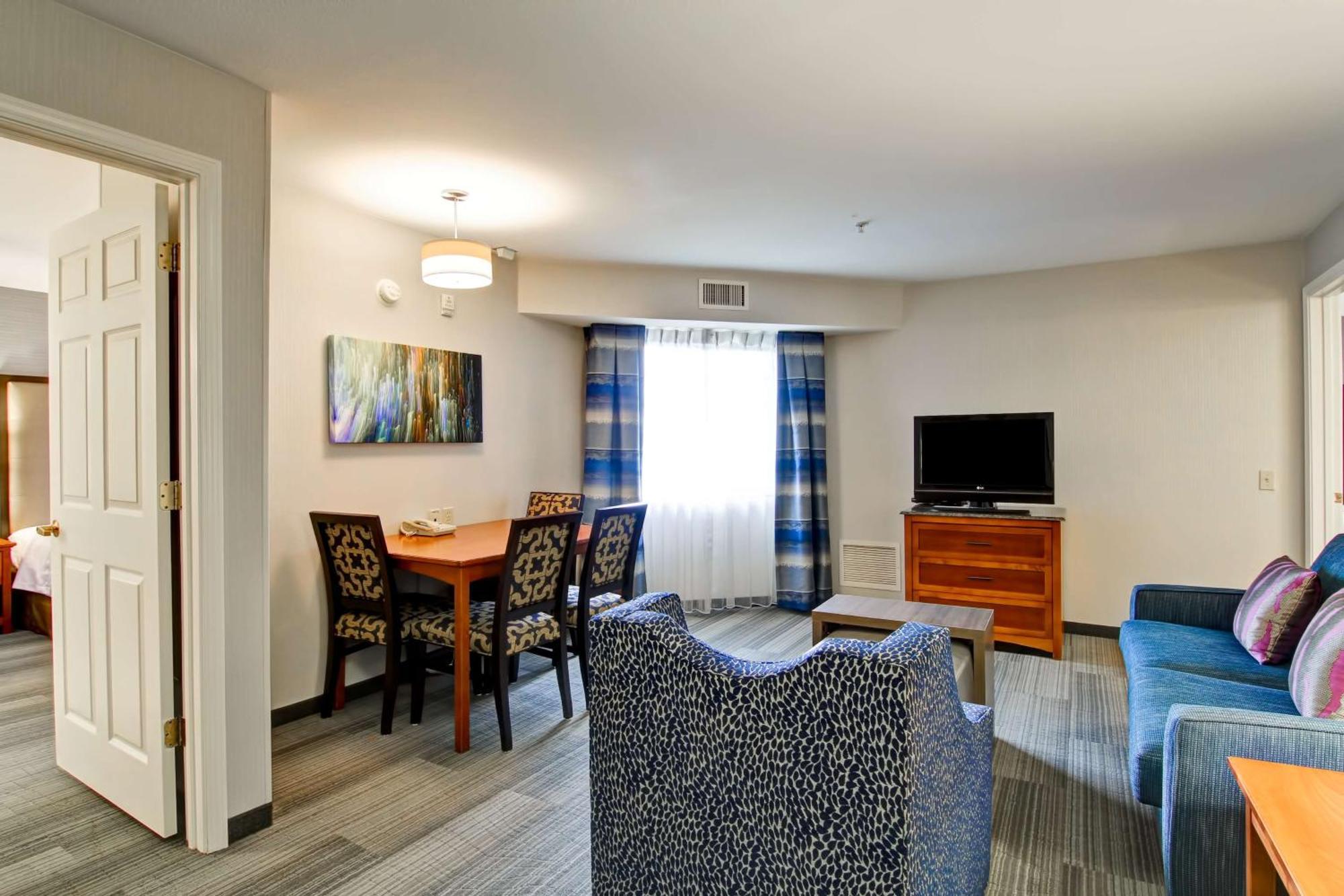 Homewood Suites By Hilton Stratford Exteriér fotografie